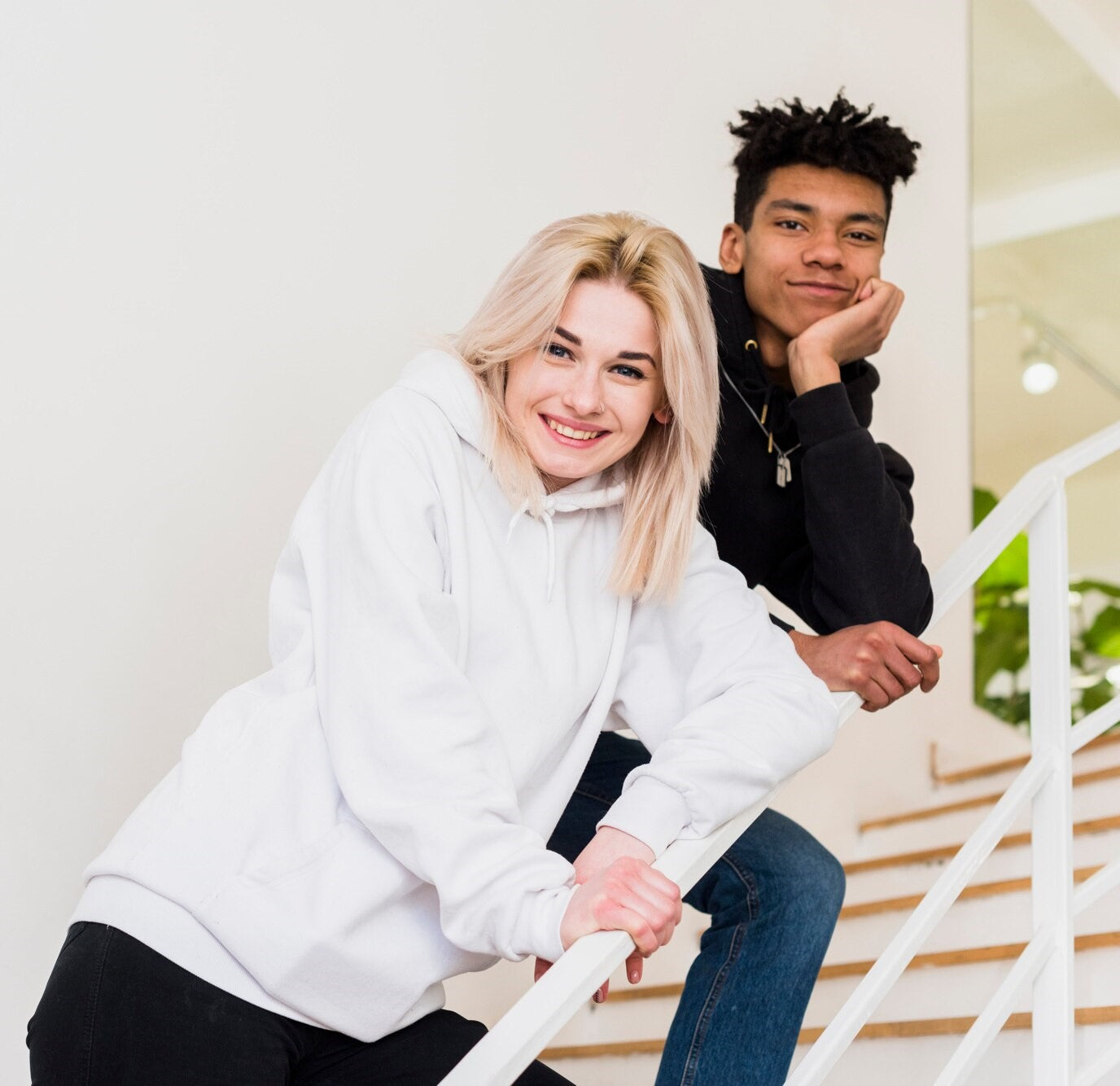 Cozy & Stylish: Unisex Hooded Sweatshirts for Every Occasion - ArZaMo